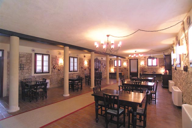 Apartments in Farmhouse